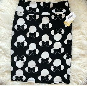 NWT Lula Roe Cassie Disney